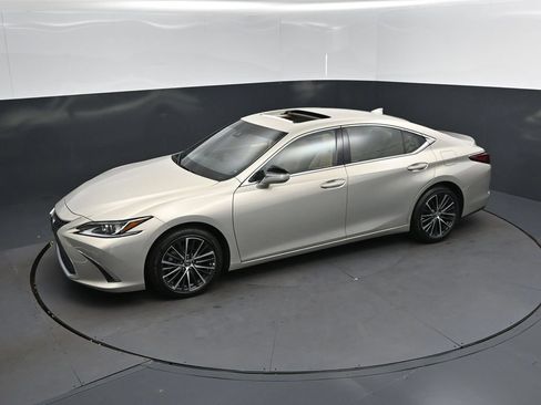 Certified 2025 Lexus ES 350 w/ Premium Package FWD image 31