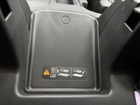 New 2026 GMC Sierra 2500 Denali w/ Denali Reserve Package image 7