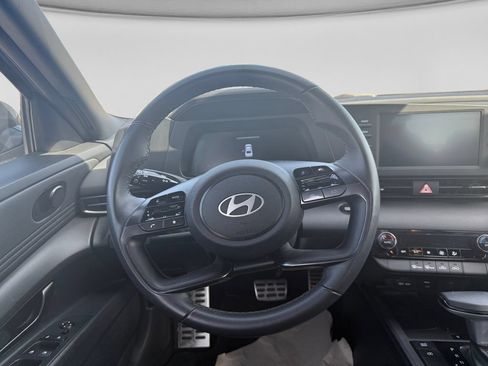 Used 2025 Hyundai Elantra Sport FWD image 21