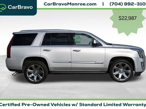 Certified 2018 Cadillac Escalade Premium Luxury AWD/4WD image 5