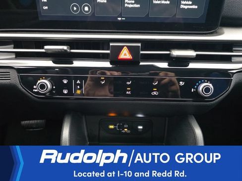 Used 2026 Kia Sportage LX FWD image 22
