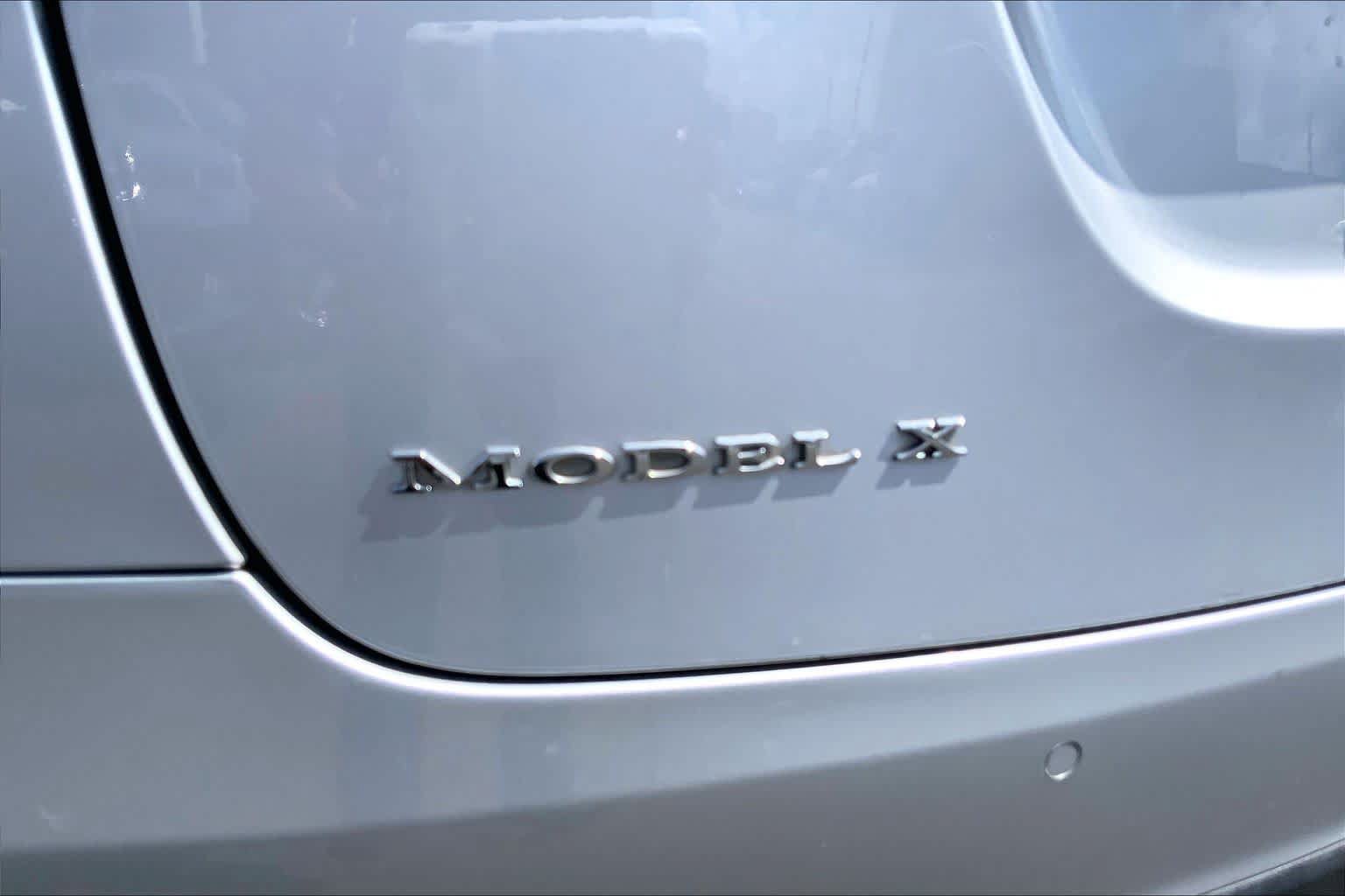 Used 2017 Tesla Model X 75D AWD/4WD image 7