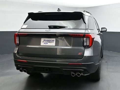 New 2026 Ford Explorer ST image 11