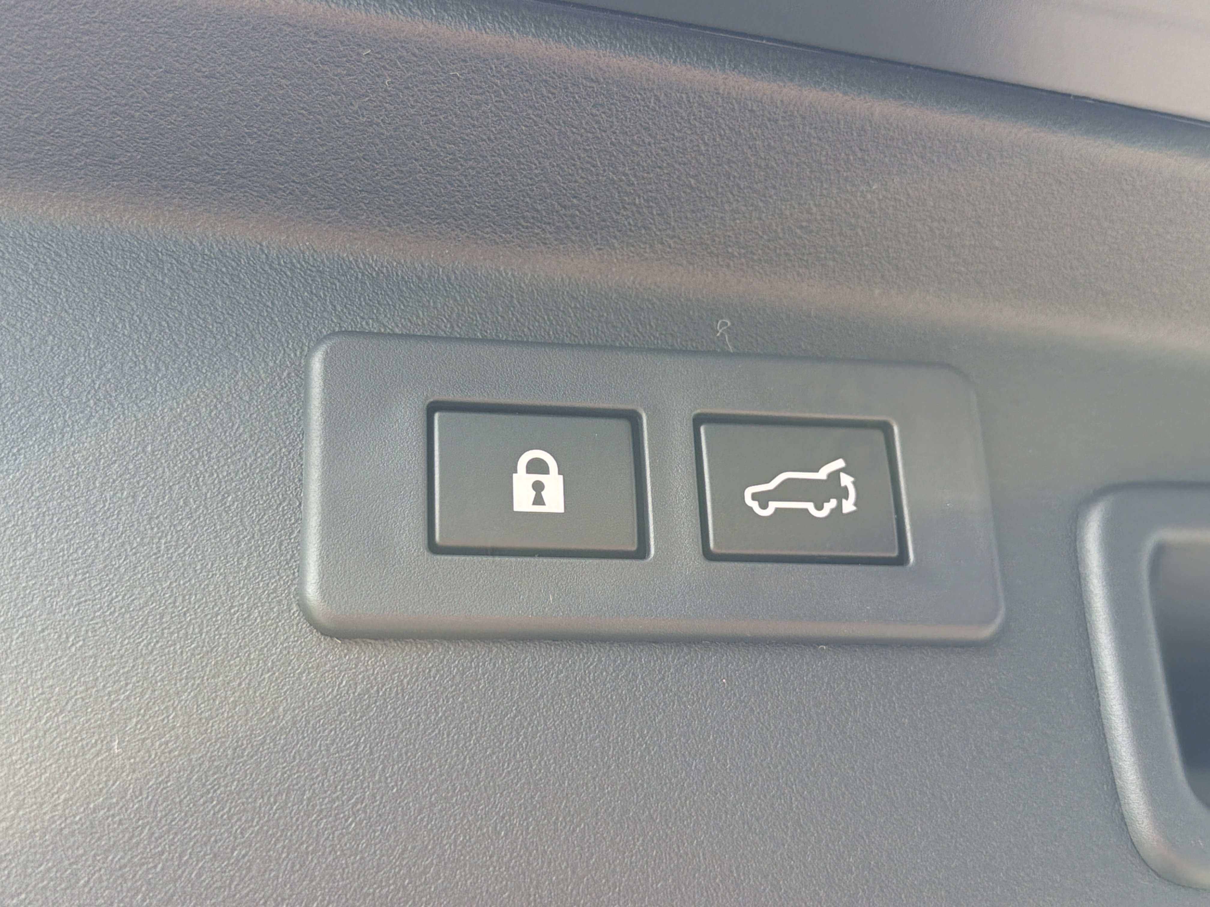 New 2026 Subaru Outback Limited AWD/4WD image 15
