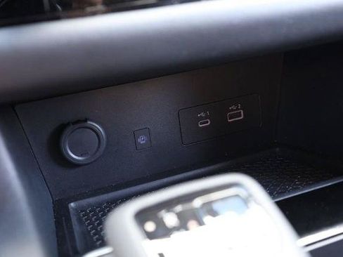 Certified 2025 Nissan Pathfinder SL FWD image 17