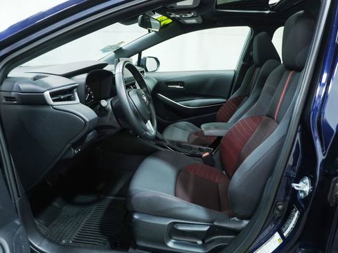 Used 2023 Toyota Corolla SE w/ SE Premium Package FWD image 11