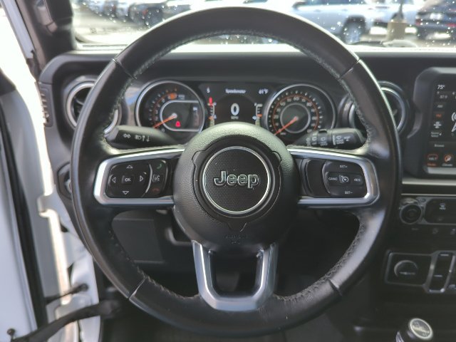 Certified 2020 Jeep Wrangler Unlimited Sahara AWD/4WD image 12