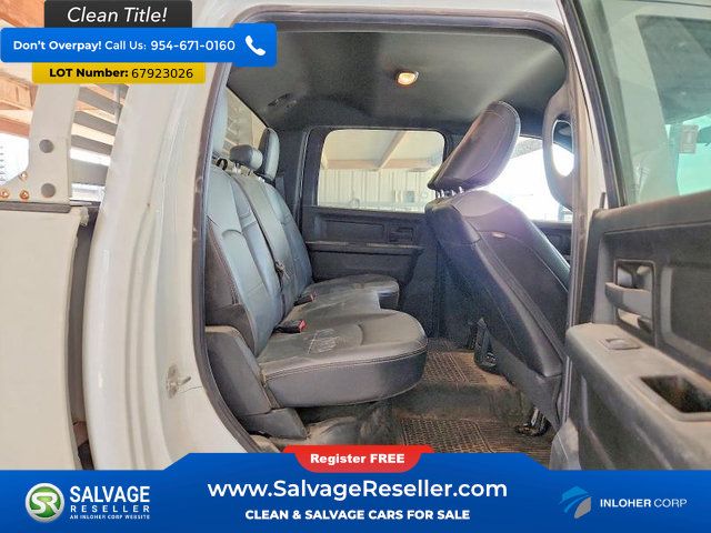 Used 2023 RAM 2500 Tradesman w/ Chrome Appearance Group AWD/4WD image 13
