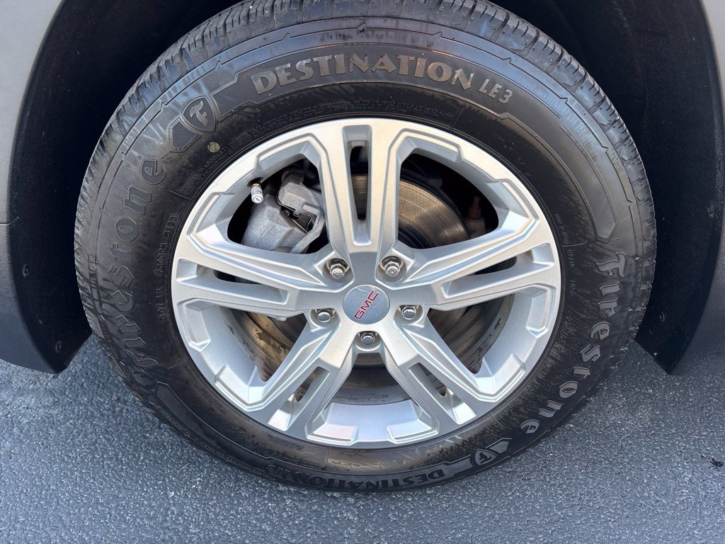 Used 2019 GMC Terrain SLE w/ Driver Convenience Package FWD image 10