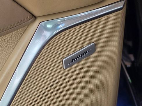 Used 2019 Cadillac Escalade ESV Platinum AWD/4WD image 15