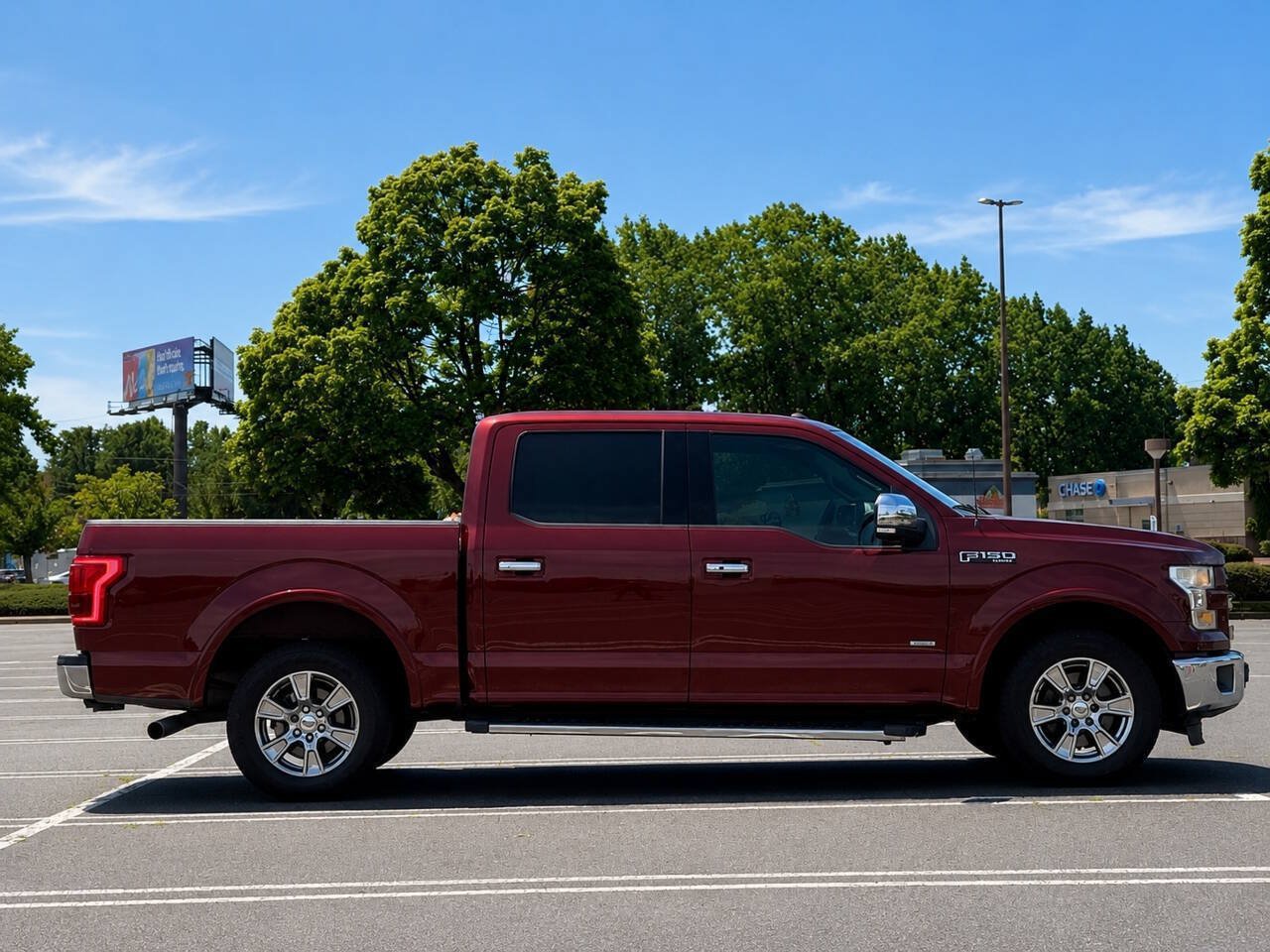Used 2015 Ford F150 Lariat RWD image 9