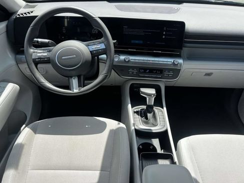 Certified 2024 Hyundai Kona SEL AWD/4WD image 13