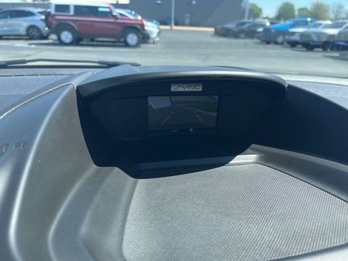 Used 2017 Ford Escape SE FWD image 17
