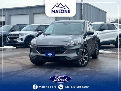 Used 2021 Ford Escape SE w/ SE Sport Appearance Package