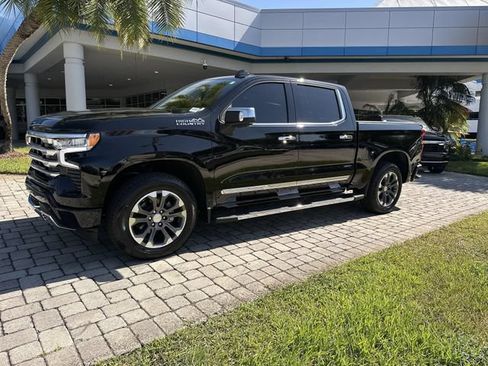 Used 2024 Chevrolet Silverado 1500 High Country RWD image 21