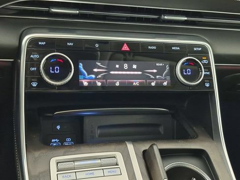 Used 2024 Genesis GV80 3.5T AWD/4WD image 27