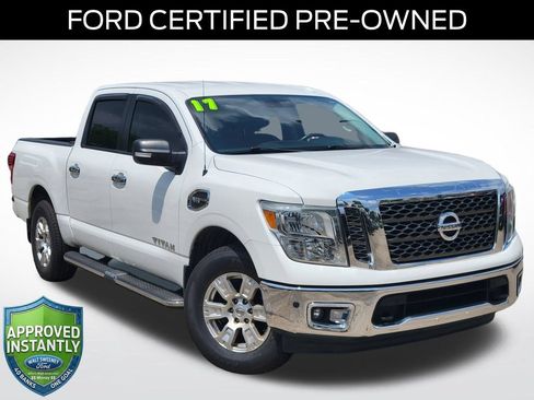 Used 2017 Nissan Titan SV AWD/4WD image 1