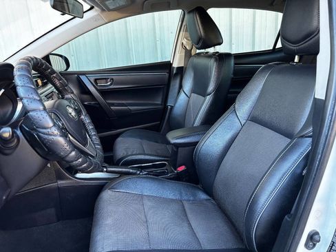 Used 2015 Toyota Corolla S image 23