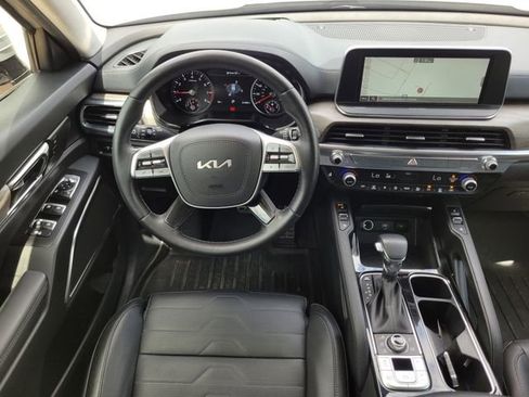 Used 2022 Kia Telluride SX w/ SX Prestige Package AWD/4WD image 12