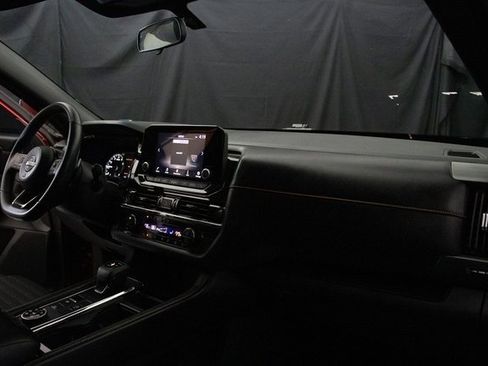 Used 2023 Nissan Pathfinder Rock Creek image 15