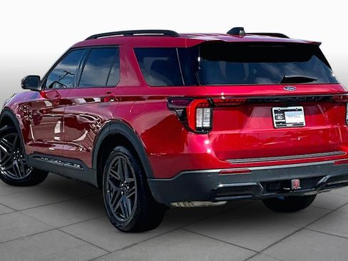 Used 2025 Ford Explorer ST-Line w/ Premium Package RWD image 12