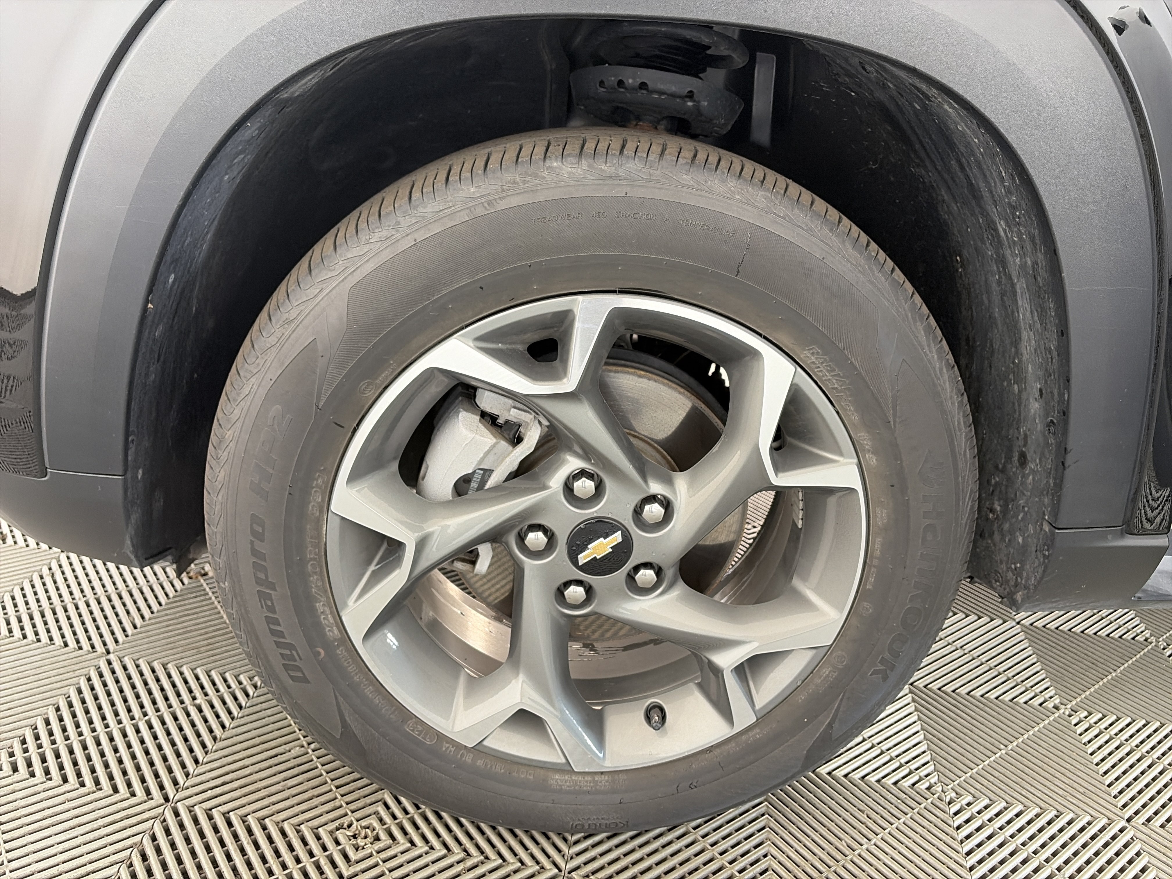 Used 2024 Chevrolet Trax LT w/ Driver Confidence Package FWD image 13