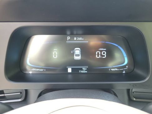 Certified 2025 Hyundai Elantra Sport FWD image 21