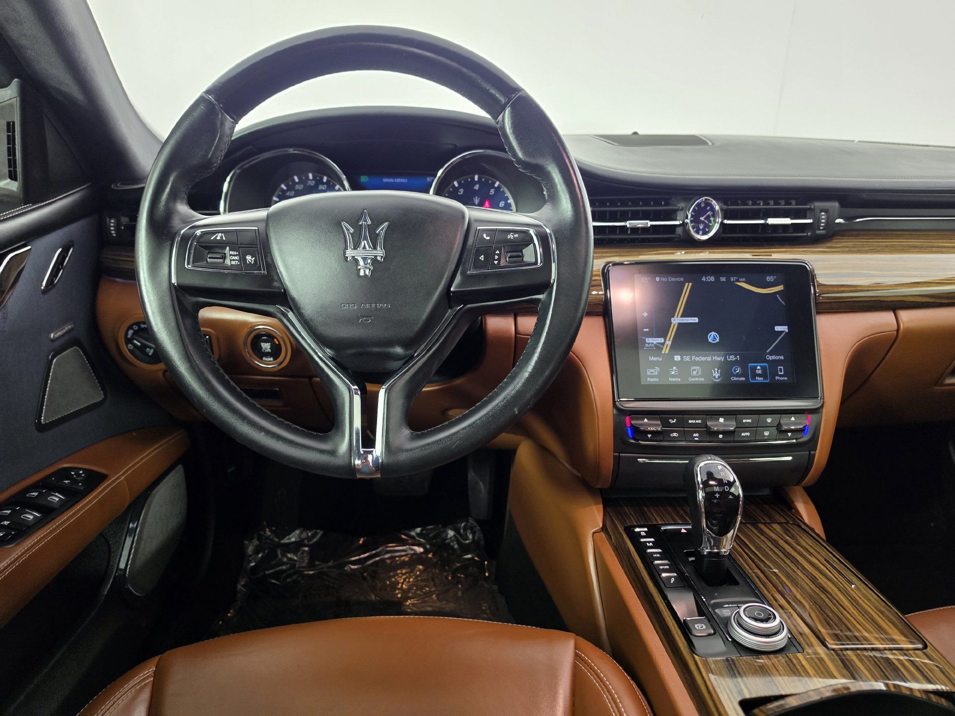 Used 2017 Maserati Quattroporte S GranLusso RWD image 25