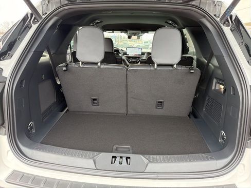 New 2026 Ford Explorer Tremor w/ Tremor Convenience Package image 13