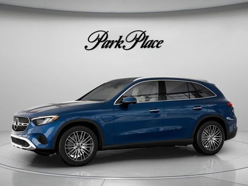Used 2026 Mercedes-Benz GLC 300 image 38