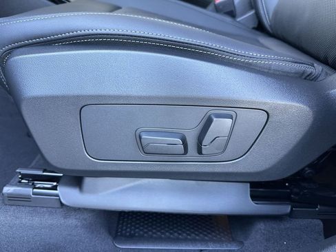 New 2026 BMW X1 xDrive28i w/ Convenience Package image 16