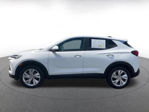 Used 2025 Buick Encore GX Preferred FWD image 8
