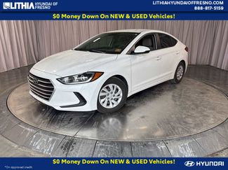 Used 2018 Hyundai Elantra SE video 1