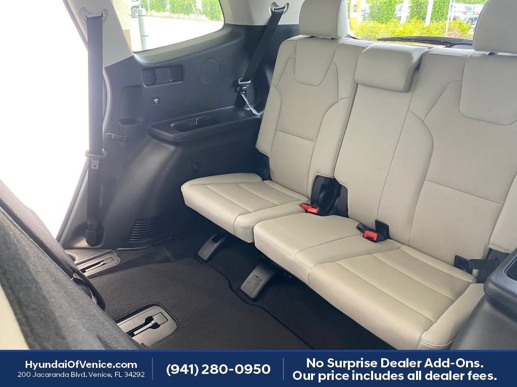 Used 2022 Kia Telluride EX w/ EX Premium Package FWD image 22