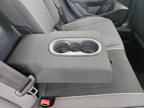 Used 2025 Volkswagen Jetta Sport FWD image 15