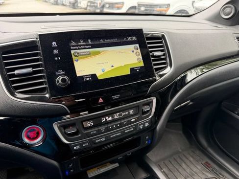 Used 2021 Honda Passport Elite image 16