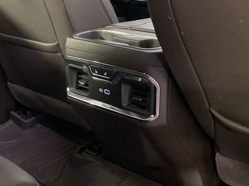 Used 2024 GMC Sierra 1500 Denali w/ Technology Package AWD/4WD image 27