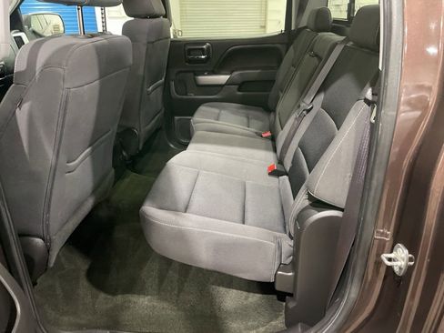 Used 2016 Chevrolet Silverado 1500 LT AWD/4WD image 9
