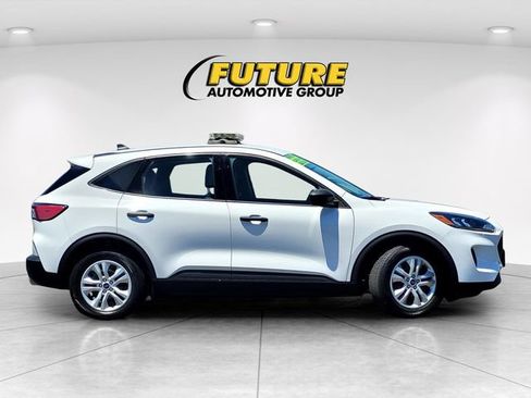 Used 2021 Ford Escape S FWD image 3
