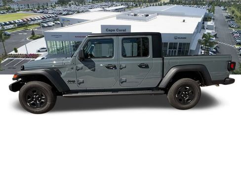 New 2026 Jeep Gladiator Sport AWD/4WD image 8