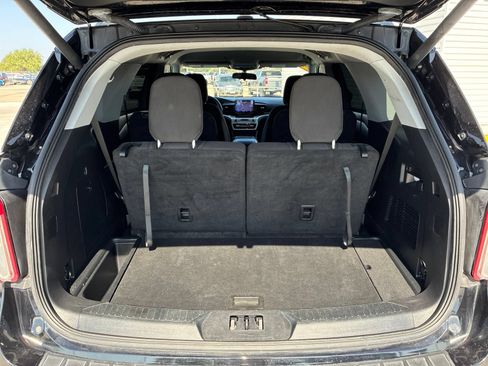 Used 2022 Ford Explorer XLT RWD image 15