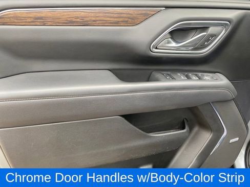 Certified 2023 Chevrolet Suburban Premier image 17