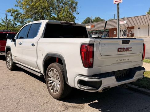 Used 2019 GMC Sierra 1500 Denali w/ Denali Ultimate Package AWD/4WD image 4