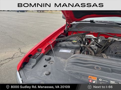 Used 2018 Chevrolet Silverado 2500 W/T w/ Snow Plow Prep Package image 12