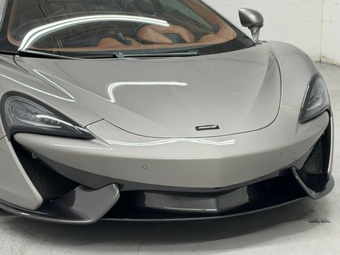 Used 2017 McLaren 570S RWD image 78
