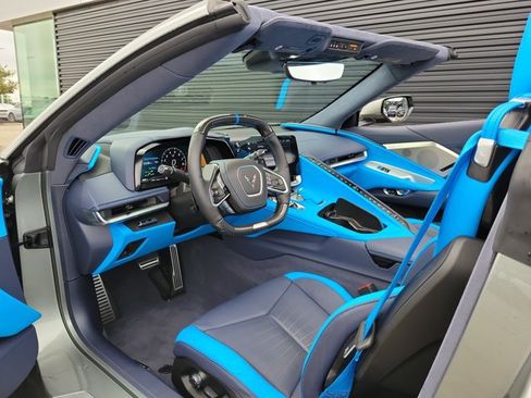 Used 2024 Chevrolet Corvette Z06 w/ Z07 Performance Package RWD image 11