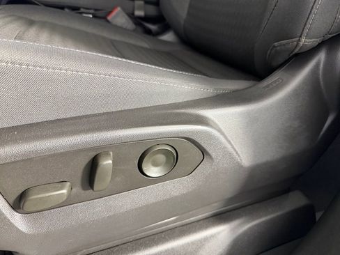 Used 2024 GMC Sierra 1500 SLE w/ X31 Off-Road Package image 22