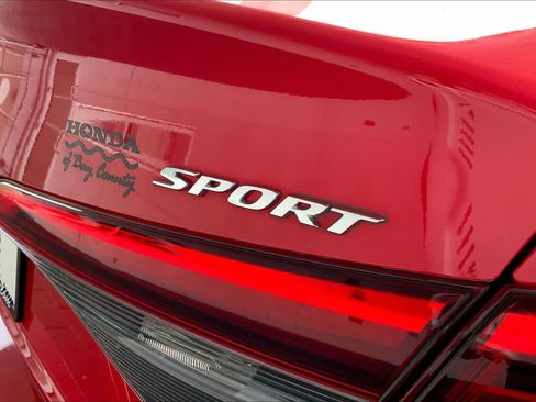 Used 2023 Honda Civic Sport image 10
