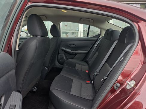 Used 2025 Nissan Sentra SV FWD image 6