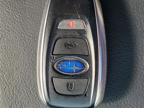 Used 2016 Subaru Crosstrek 2.0i Limited image 32